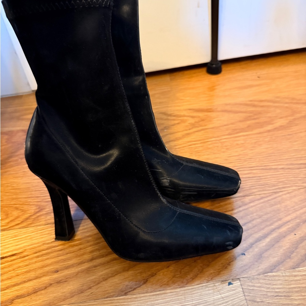 Elegant Black Women's Boots
